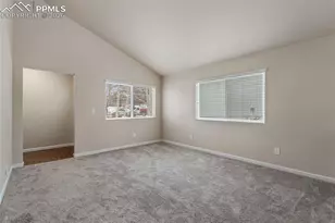 1060 Sundance St, Woodland Park, CO 80863 - Photo 7