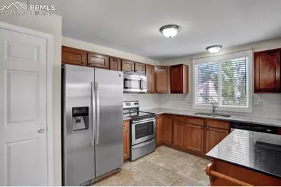 4320 Kanaly Court, Colorado Springs, CO 80916 - Photo 11