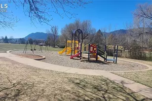 1114 Pioneer Ln, Colorado Springs, CO 80904 - Photo 33