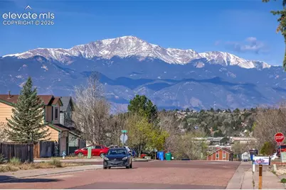 6674 Chantilly Place, Colorado Springs, CO 80922 - Photo 5