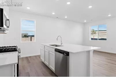 875 Lux Point, Colorado Springs, CO 80915 - Photo 5