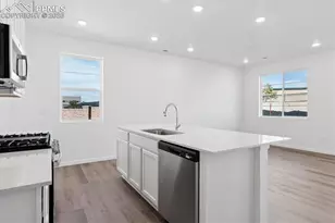 875 Lux Pt, Colorado Springs, CO 80915 - Photo 5