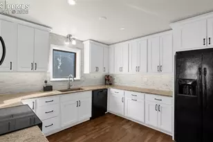 721 Sunnywood Pl, Woodland Park, CO 80863 - Photo 21