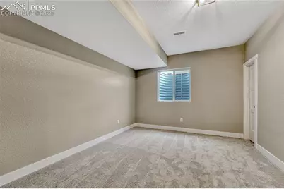 10090 Manhattan Drive, Colorado Springs, CO 80924 - Photo 35