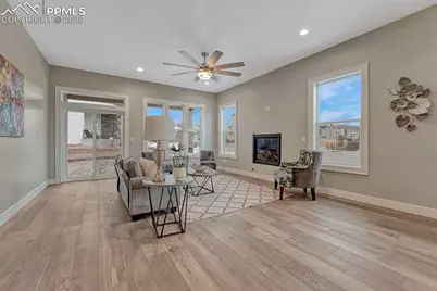 10090 Manhattan Drive, Colorado Springs, CO 80924 - Photo 13