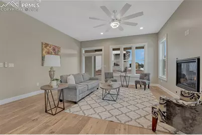 10090 Manhattan Drive, Colorado Springs, CO 80924 - Photo 15