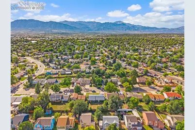 2655 E Prescott Circle, Colorado Springs, CO 80916 - Photo 35