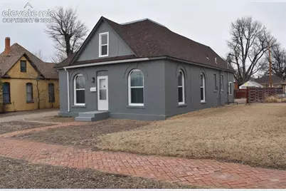 805 Raton Avenue, La Junta, CO 81050 - Photo 1
