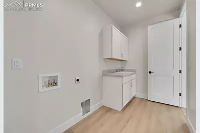 13027 Sunrise Ridge Drive, Peyton, CO 80831 - Photo 21