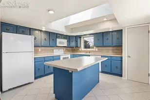 4821 Garden Pl, Colorado Springs, CO 80918 - Photo 7