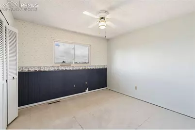 4821 Garden Place, Colorado Springs, CO 80918 - Photo 13
