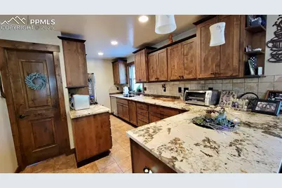 8946 Cottonwood Drive, Beulah, CO 81023 - Photo 35