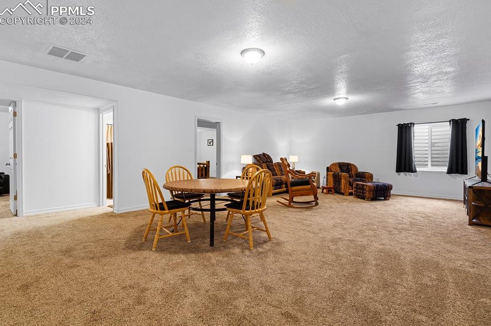 648 Calle Concordia, Pueblo CO 81007-3186 exterior