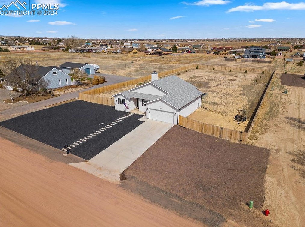 648 Calle Concordia, Pueblo CO 81007-3186 exterior