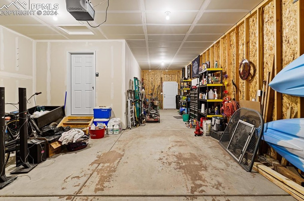 648 Calle Concordia, Pueblo CO 81007-3186 exterior