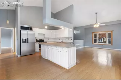 4548 Anvil Drive, Colorado Springs, CO 80925 - Photo 5