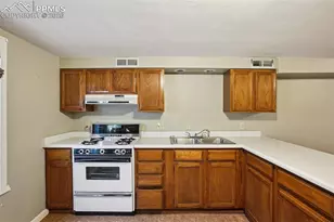 1421 N Prospect St, Colorado Springs, CO 80907 - Photo 31