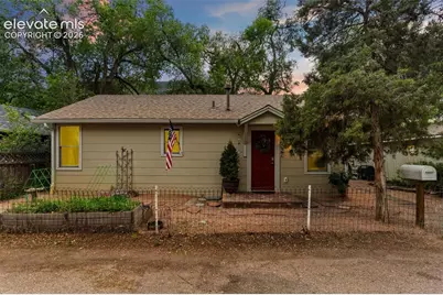 227 Pilot Knob Avenue, Manitou Springs, CO 80829 - Photo 1