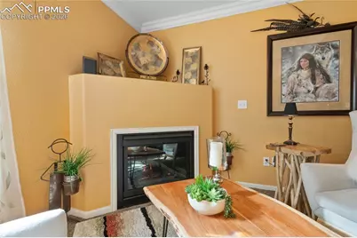 5639 Sunshade Point, Colorado Springs, CO 80923 - Photo 7