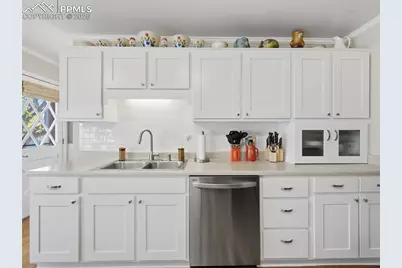 3125 San Luis Drive, Colorado Springs, CO 80909 - Photo 5