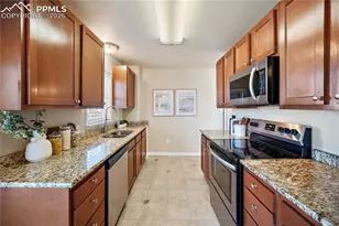 521 Clearview Dr, Fountain, CO 80817 - Photo 5