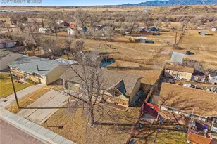 521 Clearview Dr, Fountain, CO 80817 - Photo 39