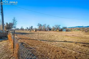 521 Clearview Dr, Fountain, CO 80817 - Photo 31