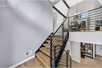 6815 Oak Valley Lane, Colorado Springs, CO 80919 - Photo 5