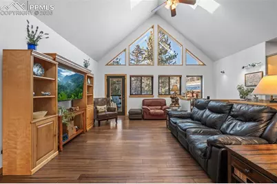 1001 E Bison Creek Trail, Divide, CO 80814 - Photo 7