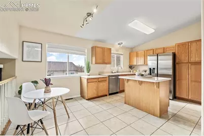 4667 Clinebell Lane, Colorado Springs, CO 80916 - Photo 9