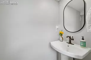 11 E Columbia St, Colorado Springs, CO 80907 - Photo 15