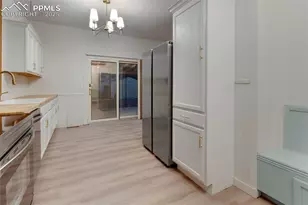 824 E Cache La Poudre St, Colorado Springs, CO 80903 - Photo 31