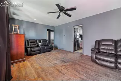 1521 Alexander Circle, Pueblo, CO 81001 - Photo 5