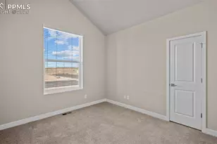 2402 Sunrise Ln, Pueblo, CO 81008 - Photo 21