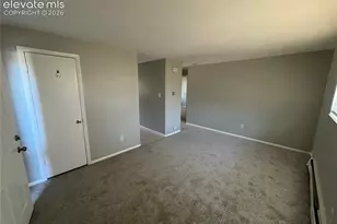318 Bonnie Ct, Colorado Springs, CO 80916 - Photo 23