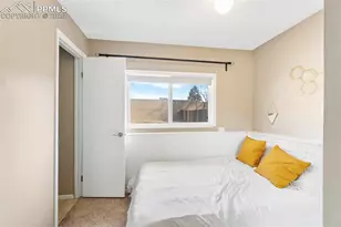 2005 Palm Dr, Colorado Springs, CO 80918 - Photo 17