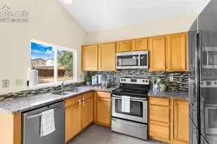 7234 Moss Bluff Ct, Fountain, CO 80817 - Photo 7