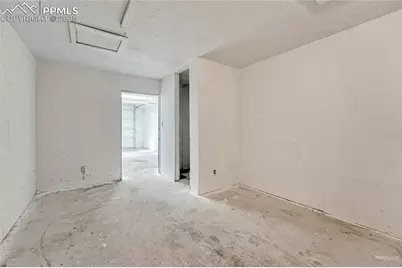 2821 Beacon Street, Colorado Springs, CO 80907 - Photo 23