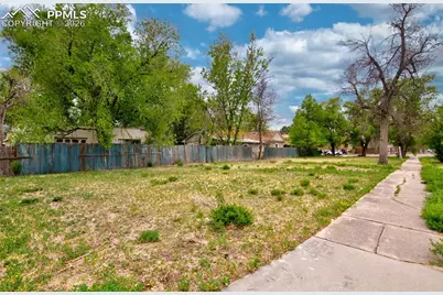 303 N Spruce Street, Colorado Springs, CO 80905 - Photo 3