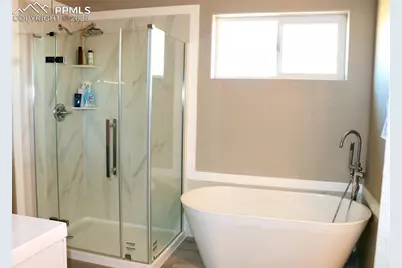 295 W Acorn Drive, Pueblo, CO 81007 - Photo 9