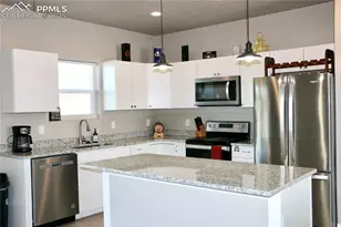 295 W Acorn Dr, Pueblo, CO 81007 - Photo 19