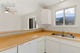 872 London Green Way, Colorado Springs, CO 80906 - Photo 11