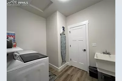 348 Due South Road, Florissant, CO 80816 - Photo 33