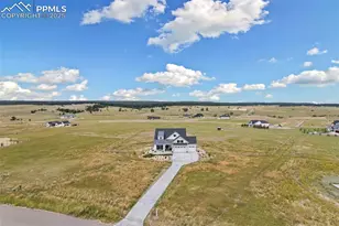 11726 Rambling Rd, Colorado Springs, CO 80908 - Photo 3