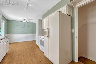 1564 Robidoux Cir, Colorado Springs, CO 80915 - Photo 13