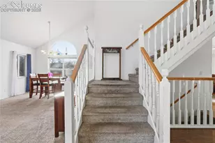 490 W Fairway Dr, Pueblo, CO 81007 - Photo 9