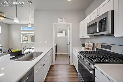 5255 Aeroglide Loop, Colorado Springs, CO 80916 - Photo 5