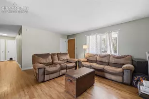 1235 Quivira Dr, Colorado Springs, CO 80910 - Photo 5