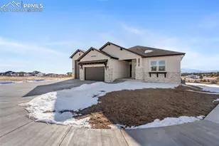 10491 Hawks Hl Ct, Colorado Springs, CO 80908 - Photo 3