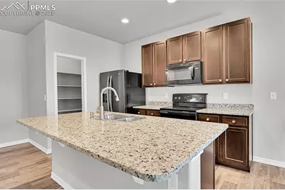 7991 Martinwood Place, Colorado Springs, CO 80908 - Photo 5